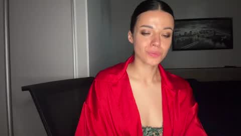 Sophie online show from June 2026 10:15:01 AM