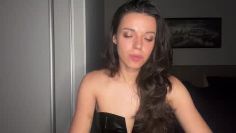 Sophie online show from July 2026 07:36:02 AM
