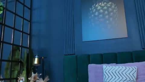 Scarlet Edwars online show from October 2025 07:09:02 PM