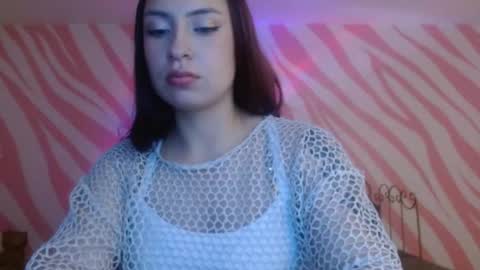 Snapshot of scarlet_queen4 chatting on February 2026 01:18:01 PM Kimberly online show from February 2026 01:18:01 PM