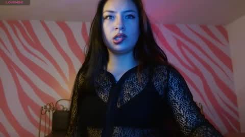 Snapshot of scarlet_queen4 chatting on February 2026 01:23:02 PM Kimberly online show from February 2026 01:23:02 PM