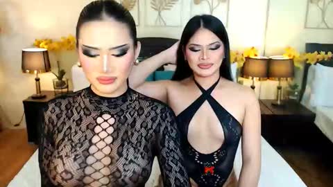 Snapshot of scarlet_snow_asian chatting on January 2026 06:51:02 AM Scarlet online show from January 2026 06:51:02 AM