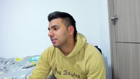 ScarletandRyan28 online show from March 2025 07:19:02 AM