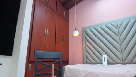 Scarlet Dayana online show from February 2025 03:03:01 AM