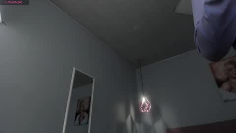 Scarlet  online show from February 2026 05:14:01 AM