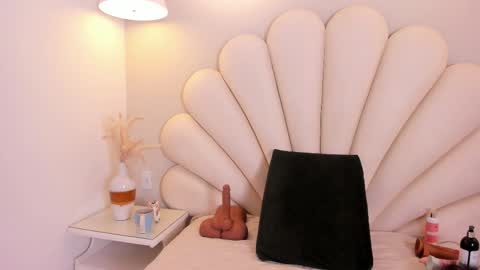 Scarleth online show from February 2026 12:56:02 PM