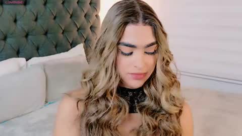 scarleth_sweety online show from September 2025 02:05:02 AM
