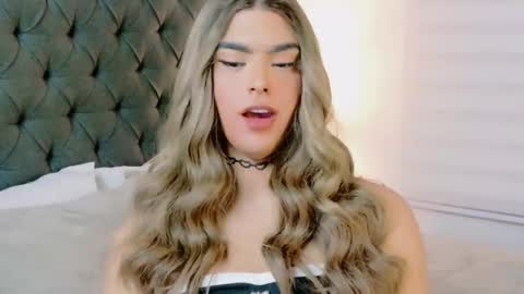 scarleth_sweety online show from March 2026 12:05:01 AM