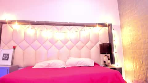 Snapshot of scarlethbigbug chatting on February 2026 11:41:01 AM scarlethbigbug online show from February 2026 11:41:01 AM