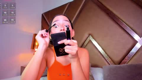 Snapshot of scarlethcollins_ chatting on June 2026 12:09:01 PM Scarleth online show from June 2026 12:09:01 PM