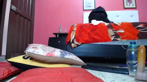 candy monrroy online show from December 2024 07:05:02 PM