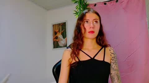 Snapshot of scarletjonesx chatting on April 2026 10:10:01 AM Denis online show from April 2026 10:10:01 AM