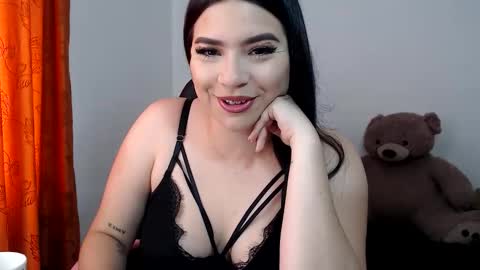 Snapshot of scarletlux_ chatting on March 2026 06:58:01 PM Scarlet online show from March 2026 06:58:01 PM