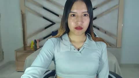 scarletmoonrs online show from May 2026 12:55:01 PM