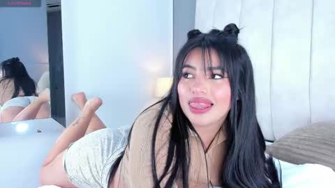 Scarlet online show from November 2025 04:12:01 AM