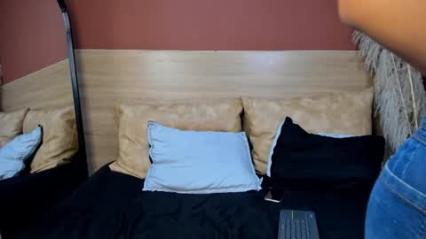 Scarlett  online show from March 2026 08:03:01 PM