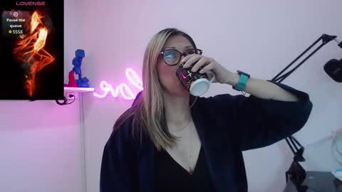 Scarlett online show from January 2026 11:48:02 AM