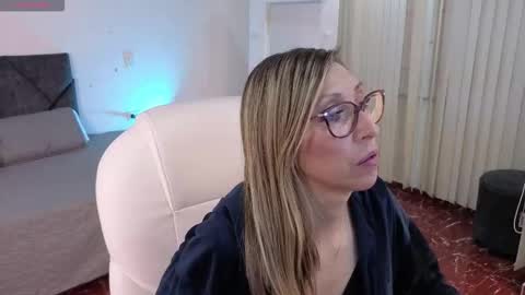 Snapshot of scarlett_079 chatting on February 2026 11:52:01 AM Scarlett online show from February 2026 11:52:01 AM