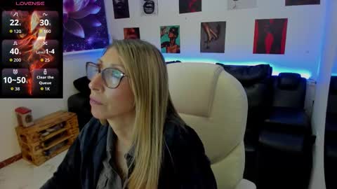 Snapshot of scarlett_079 chatting on February 2026 11:54:01 AM Scarlett online show from February 2026 11:54:01 AM