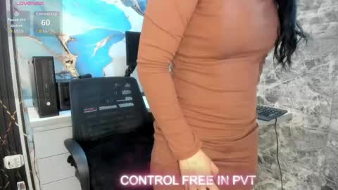 scarlett__14 online show from April 2026 07:09:02 PM