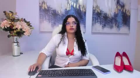Scarlett online show from March 2026 09:10:01 PM