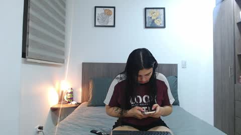 Scarlett Brown online show from April 2026 10:35:02 AM