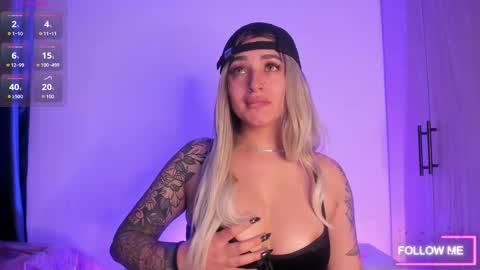 SCARLETT COLLINS online show from September 2025 11:11:01 AM