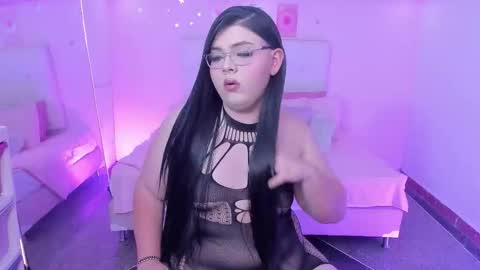 Scarlett  online show from March 2026 11:32:01 AM