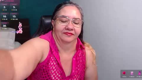 Scarlett  online show from December 2025 07:48:02 AM