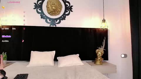 SCARLETT  online show from December 2025 12:32:01 PM