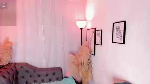 Scarlett Johs online show from September 2025 01:55:01 PM