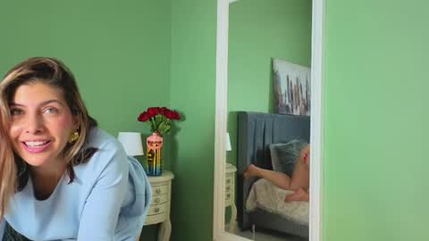 Snapshot of scarlett_moore_ chatting on February 2026 06:20:01 PM Scarlett online show from February 2026 06:20:01 PM