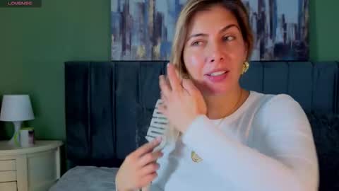 Snapshot of scarlett_moore_ chatting on March 2026 01:50:01 PM Scarlett online show from March 2026 01:50:01 PM