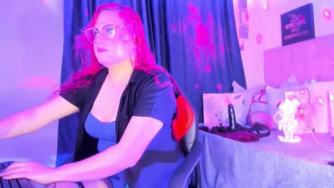 scarlett_reds online show from January 2026 12:18:02 PM