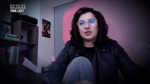 Snapshot of scarlett_sen chatting on July 2026 01:42:01 PM Mistress Scarlett online show from July 2026 01:42:01 PM