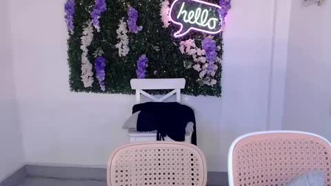    online show from February 2025 08:31:01 AM