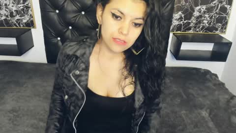 Scarlett online show from February 2025 03:36:02 PM