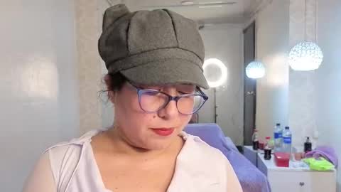 scarlett_widow online show from December 2025 03:24:01 AM