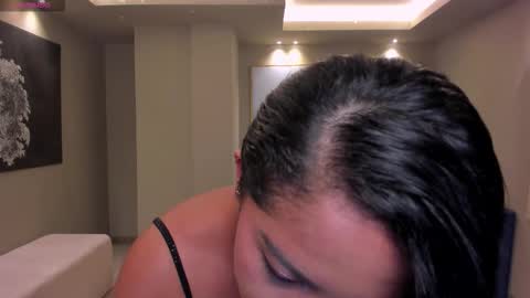 Scarlett online show from November 2025 10:26:02 AM