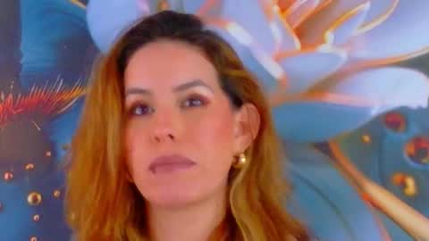 Snapshot of scarlette04 chatting on January 2026 08:23:01 PM SCARLETTE online show from January 2026 08:23:01 PM