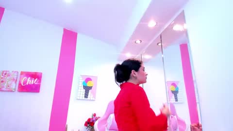 Snapshot of scarlette_15 chatting on February 2025 04:26:02 AM Scarlette online show from February 2025 04:26:02 AM