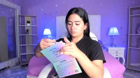 Snapshot of scarlette_15 chatting on September 2025 03:21:01 AM Scarlette online show from September 2025 03:21:01 AM