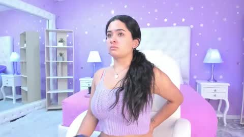 Snapshot of scarlette_15 chatting on October 2025 03:17:02 AM Scarlette online show from October 2025 03:17:02 AM