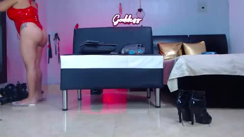 Snapshot of scarlettestone chatting on January 2025 02:24:02 PM Marisol online show from January 2025 02:24:02 PM