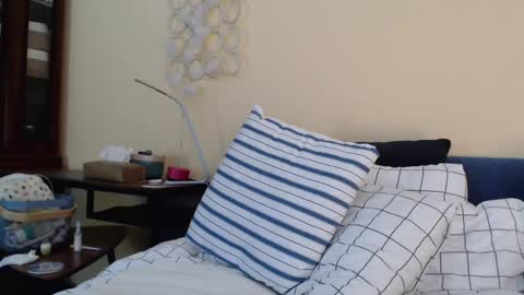 Scarlett online show from February 2025 06:00:01 PM