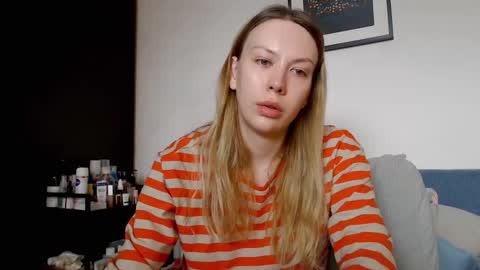 Scarlett online show from February 2026 12:01:01 PM