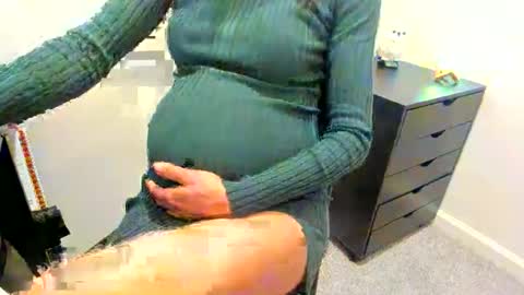 scarlettjennerr online show from April 2026 12:23:01 AM