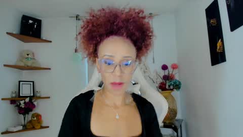 Scarlett online show from December 2024 10:45:01 PM