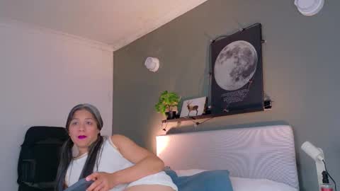 Scarlett Noah  online show from November 2025 07:46:02 PM