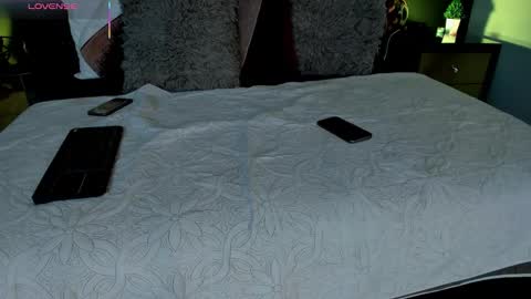 scarlettorres online show from December 2025 04:01:02 PM